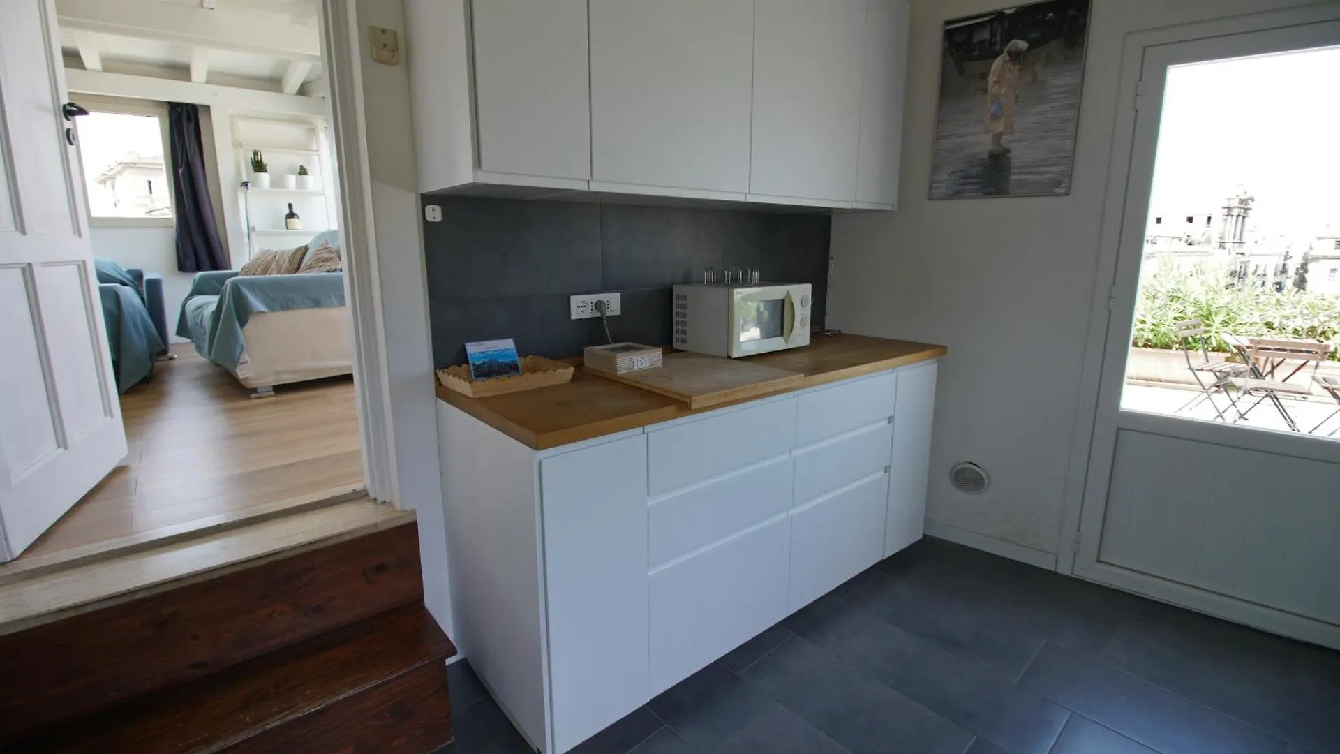 Stunning Kalsa Apartment Palermo Italy